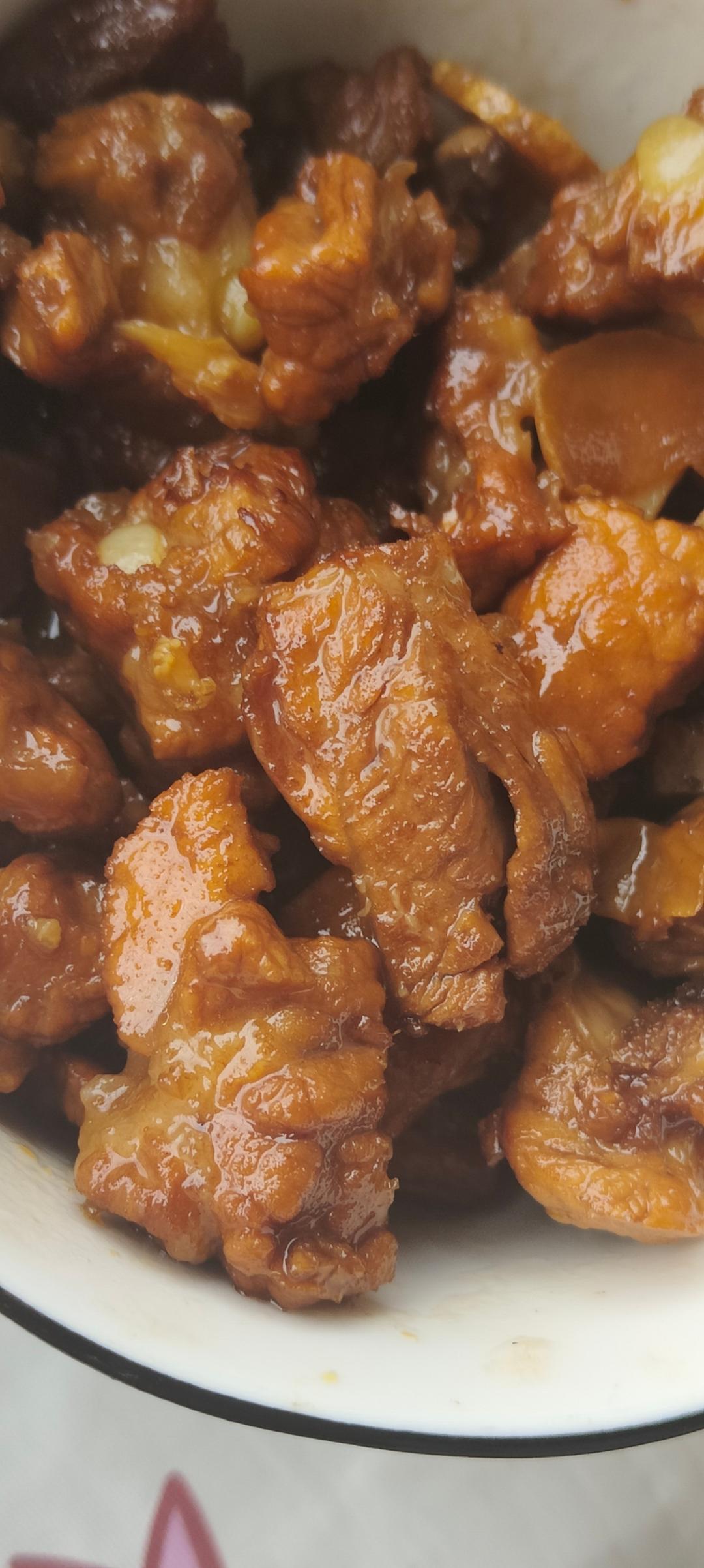 两个侄女抢着吃的糖醋排骨(内有黄金配比酱汁)