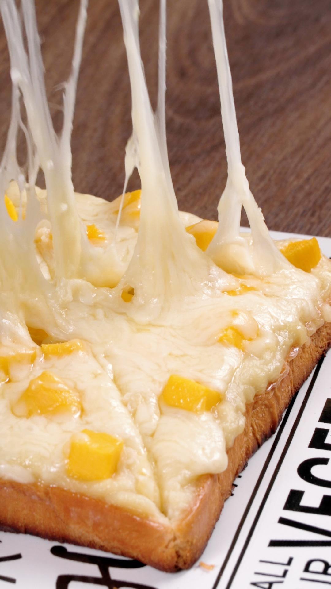 榴莲吐司披萨的做法