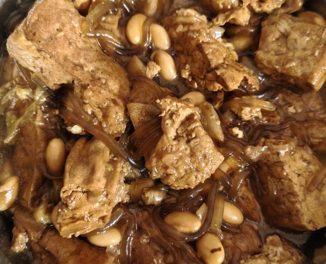 白菜炖豆腐(干粉/黄豆/猪肉)的做法