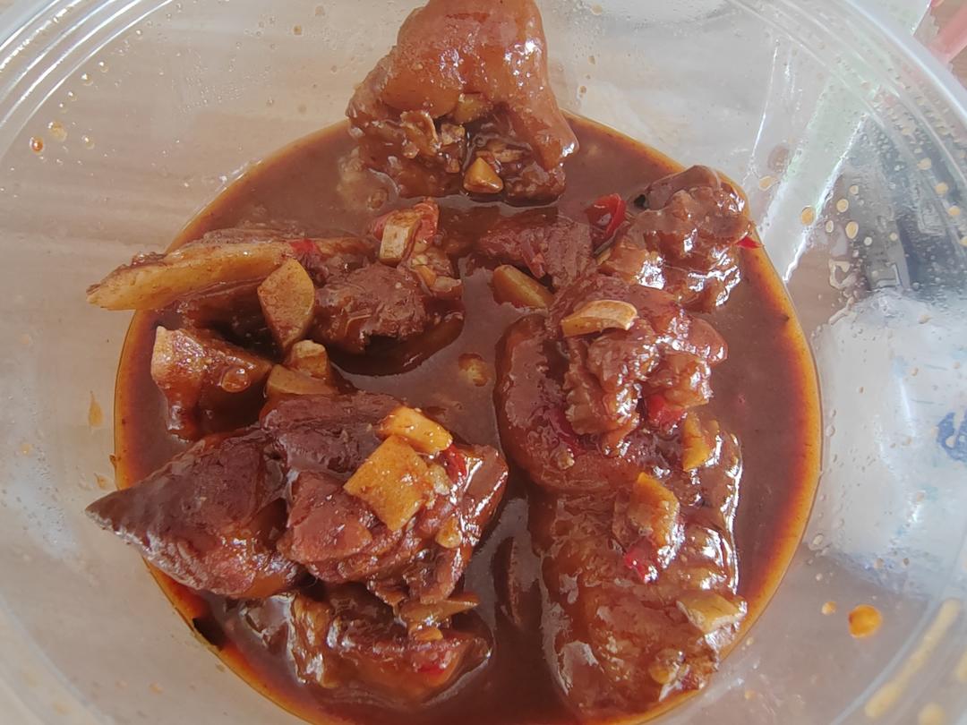 麻辣猪蹄