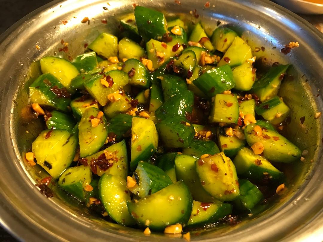 凉拌黄瓜