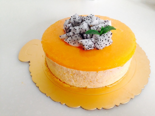 料超足的芒果慕斯蛋糕