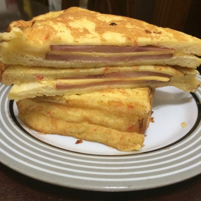 十分钟快手早餐【港式火腿西多士】