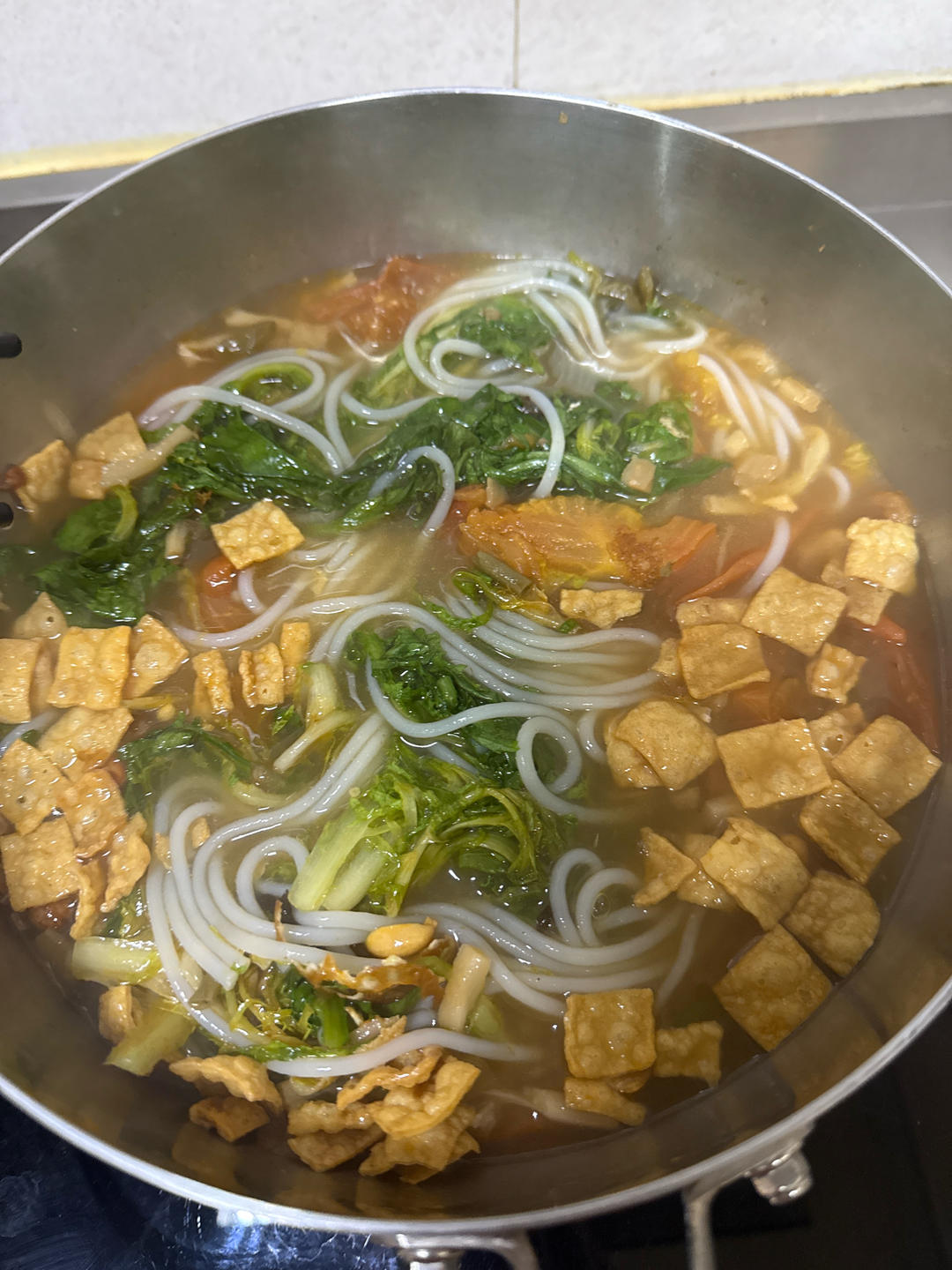 加个番茄，螺蛳粉更好吃