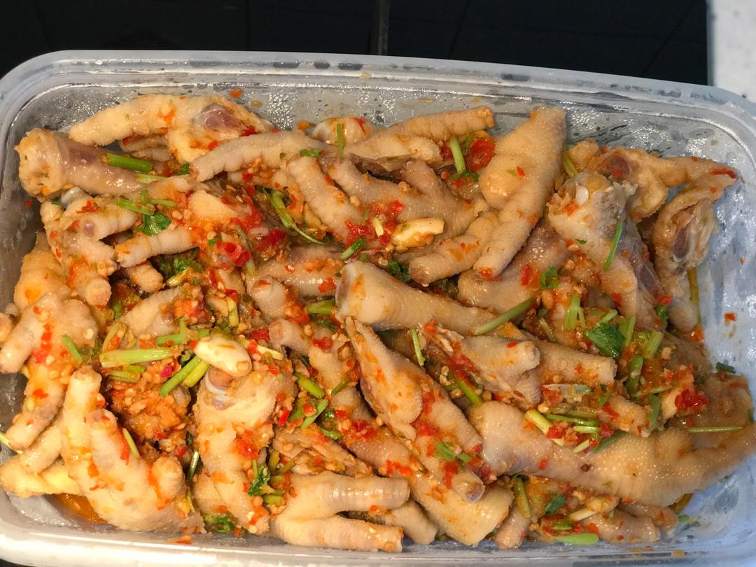 香辣蒜香凉拌爽脆鸡脚