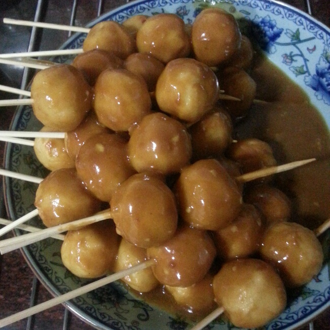 咖喱鱼丸