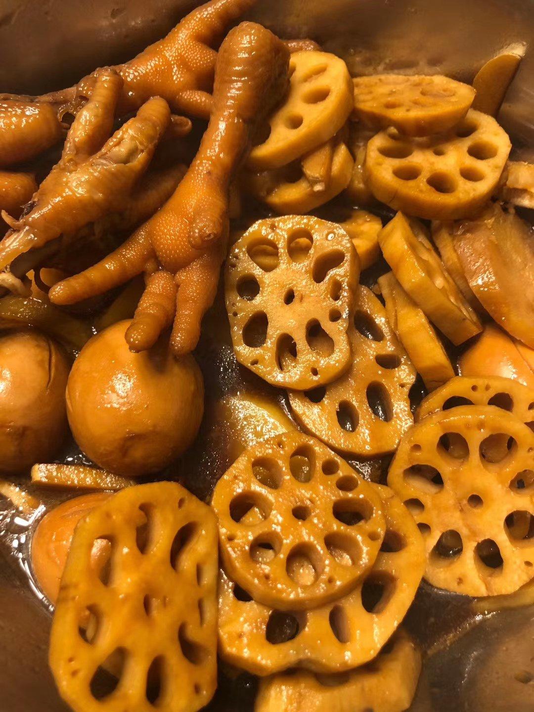 言熙爸爸学做菜做的美味卤一锅