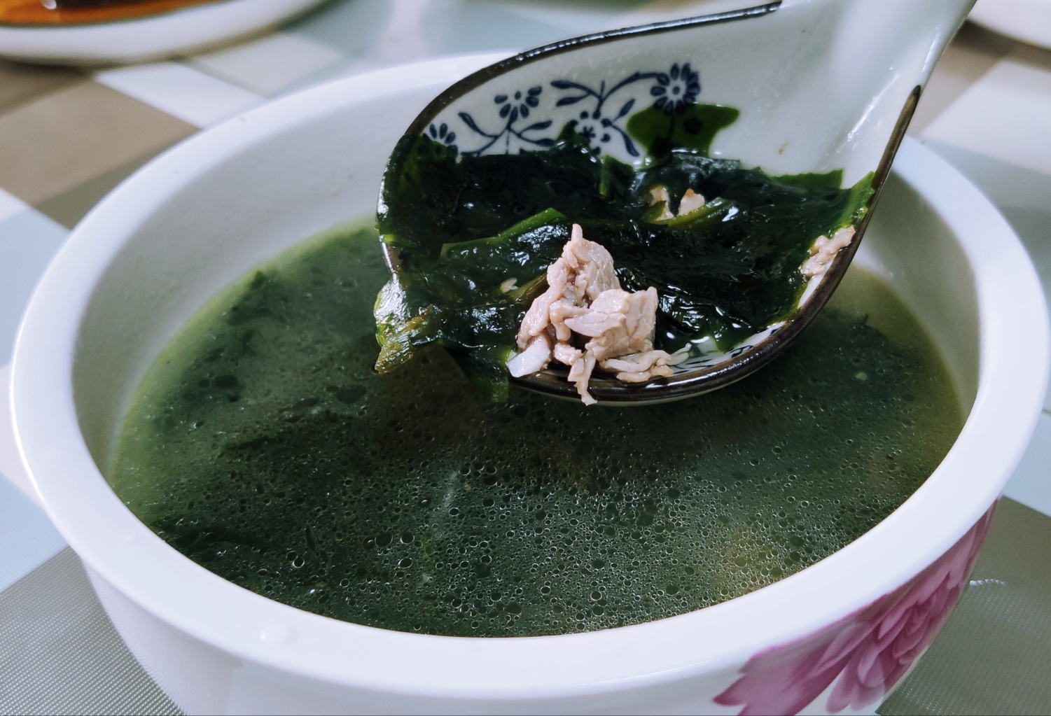 牛肉海带汤 汤鲜味美 10分钟端上桌的做法