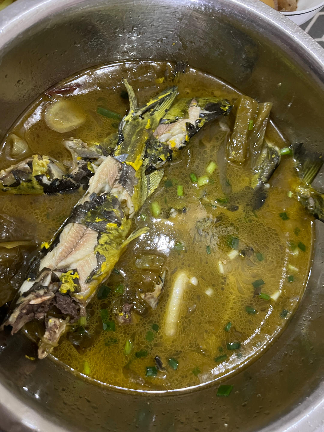 酸菜黄辣丁
