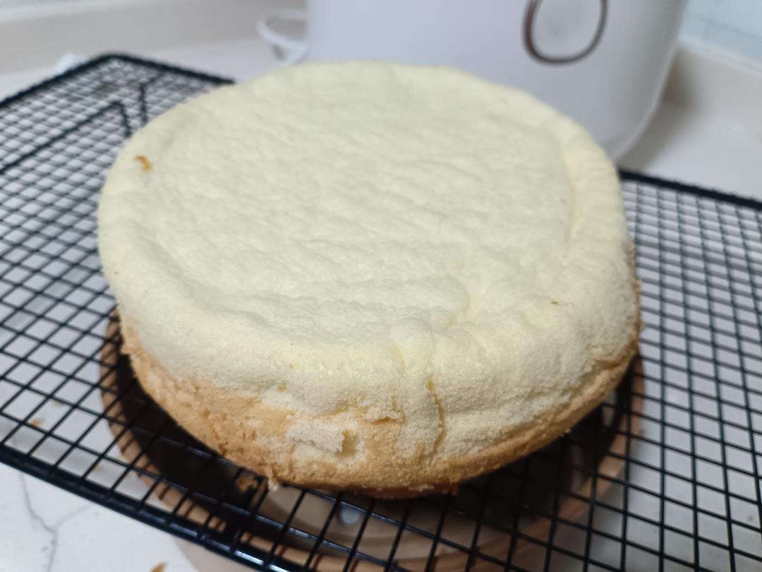 简单的电饭锅蛋糕(不用秤版)