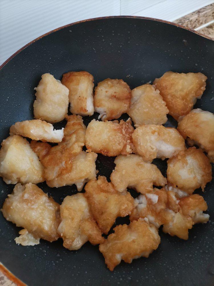 减脂-香煎巴沙鱼