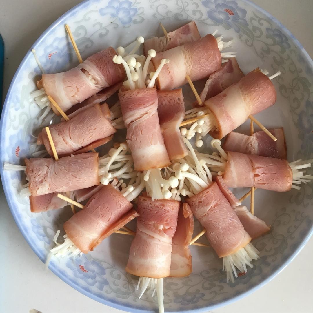 创意菜金针菇培根卷·小美的美食