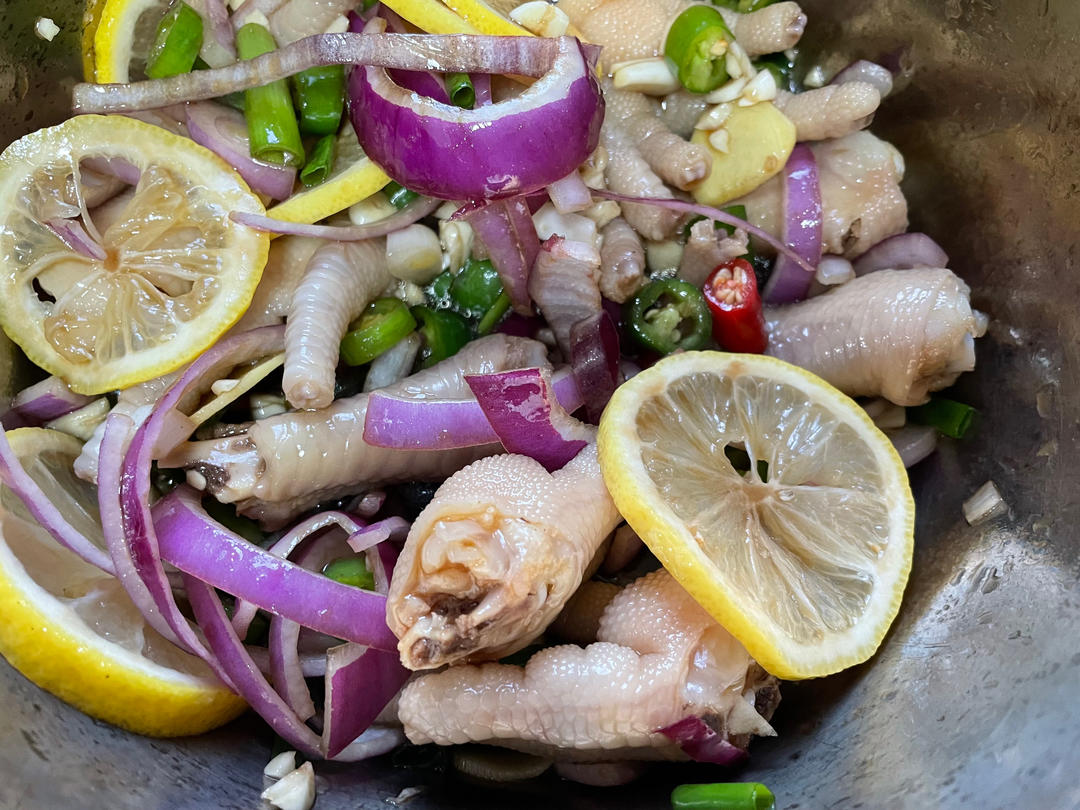 【柠檬酸辣鸡爪】自制超级无敌美味的网红鸡爪