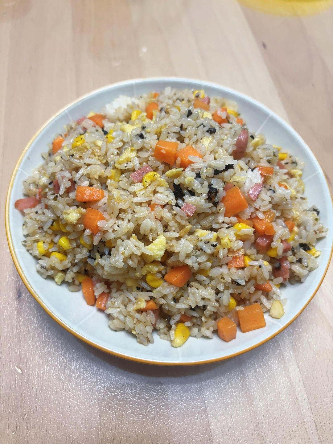 5️⃣分钟搞定巨巨巨好吃的‼️海苔午餐肉炒饭