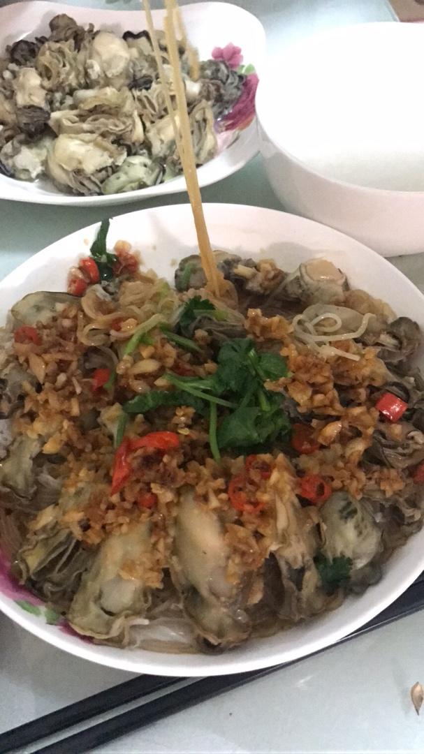 蒜蓉粉丝蒸蚝仔牡蛎肉