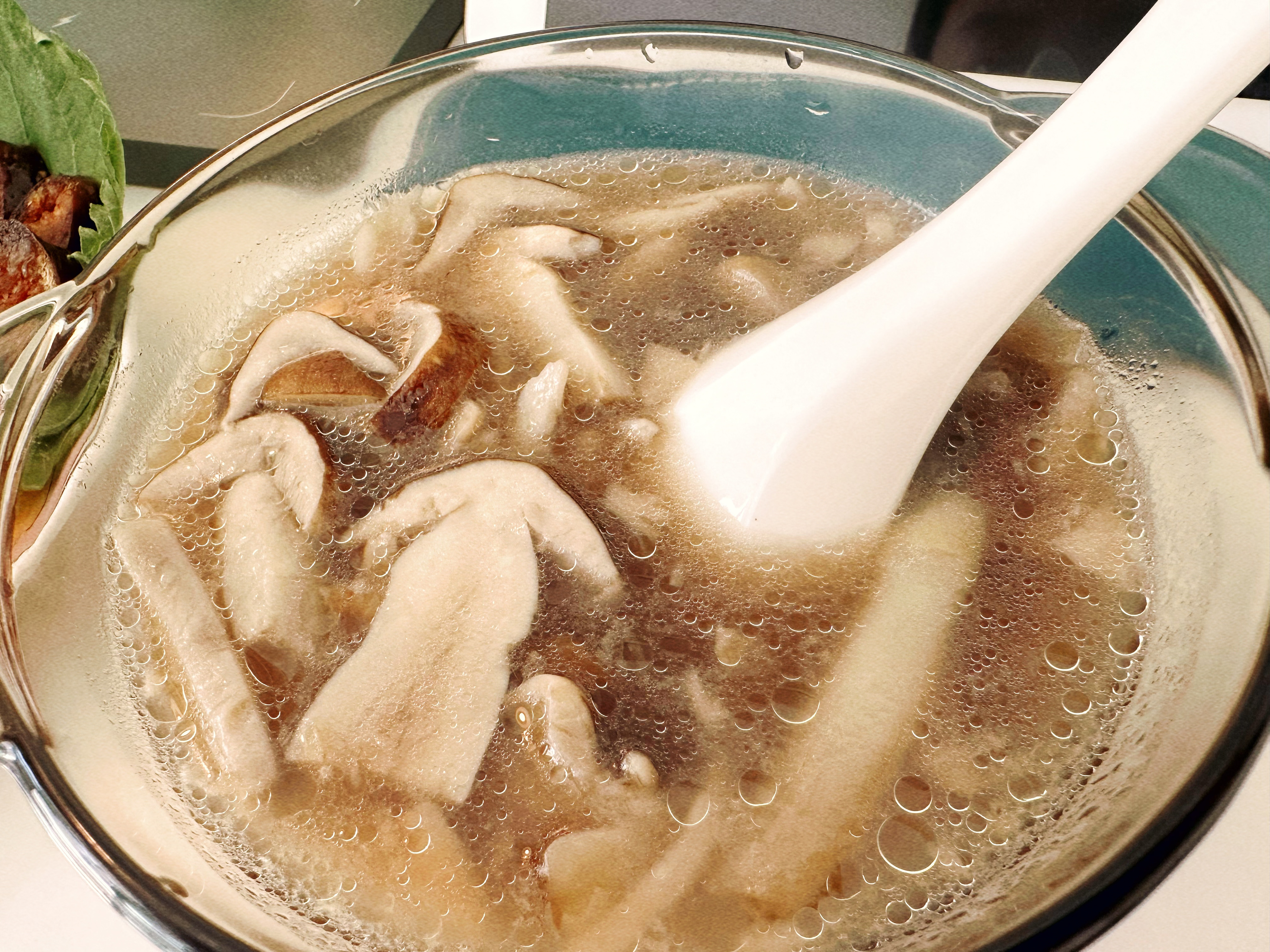 0厨艺｜松茸清汤的做法