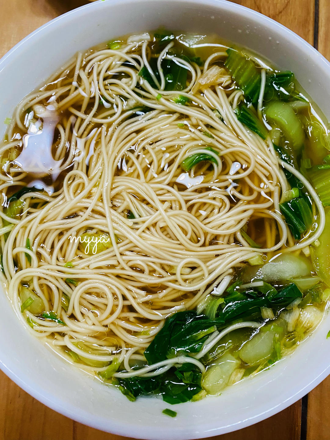 清汤挂面-香而不腻，方便快捷