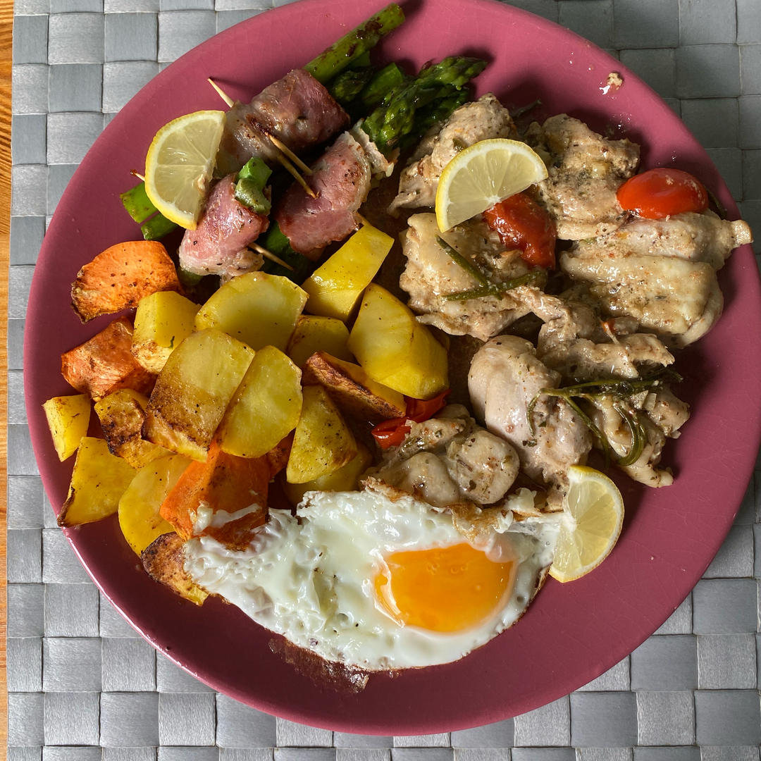 浓情柠香土豆烩鸡肉