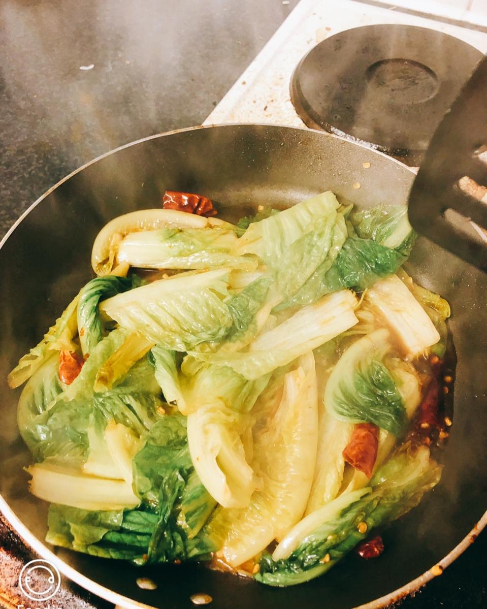 阿婆手撕包菜