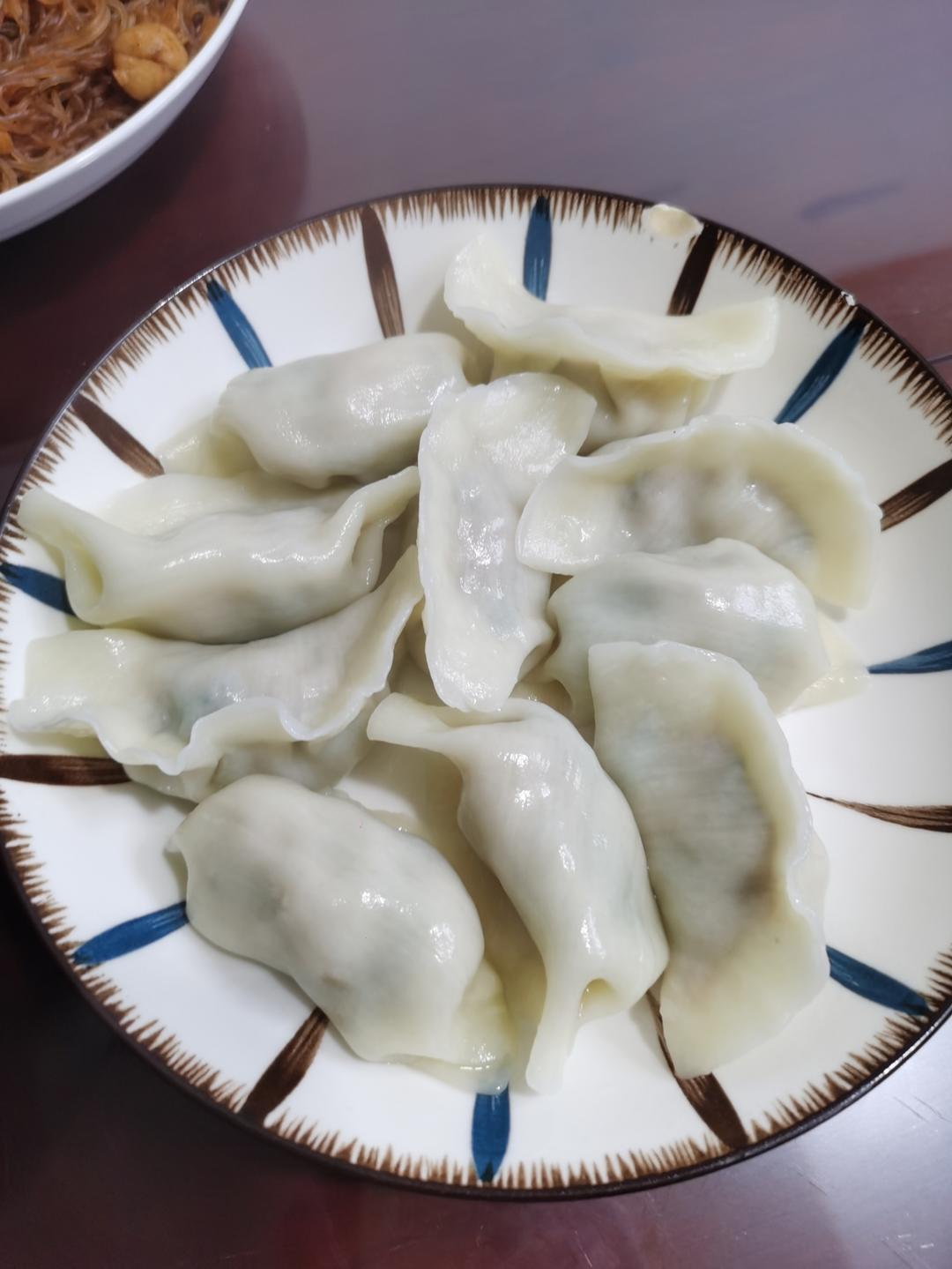 罗勒猪肉饺子（东南亚风味）