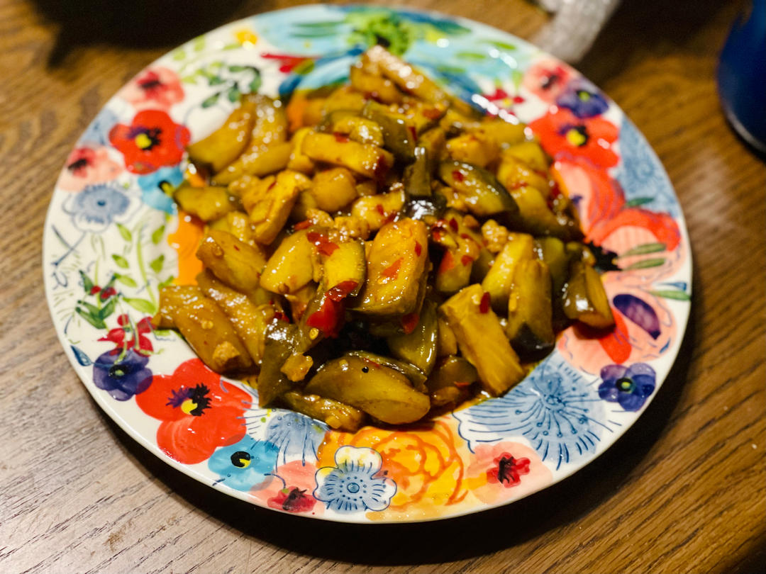 开胃下饭菜！巨简单的家常鱼香茄子煲