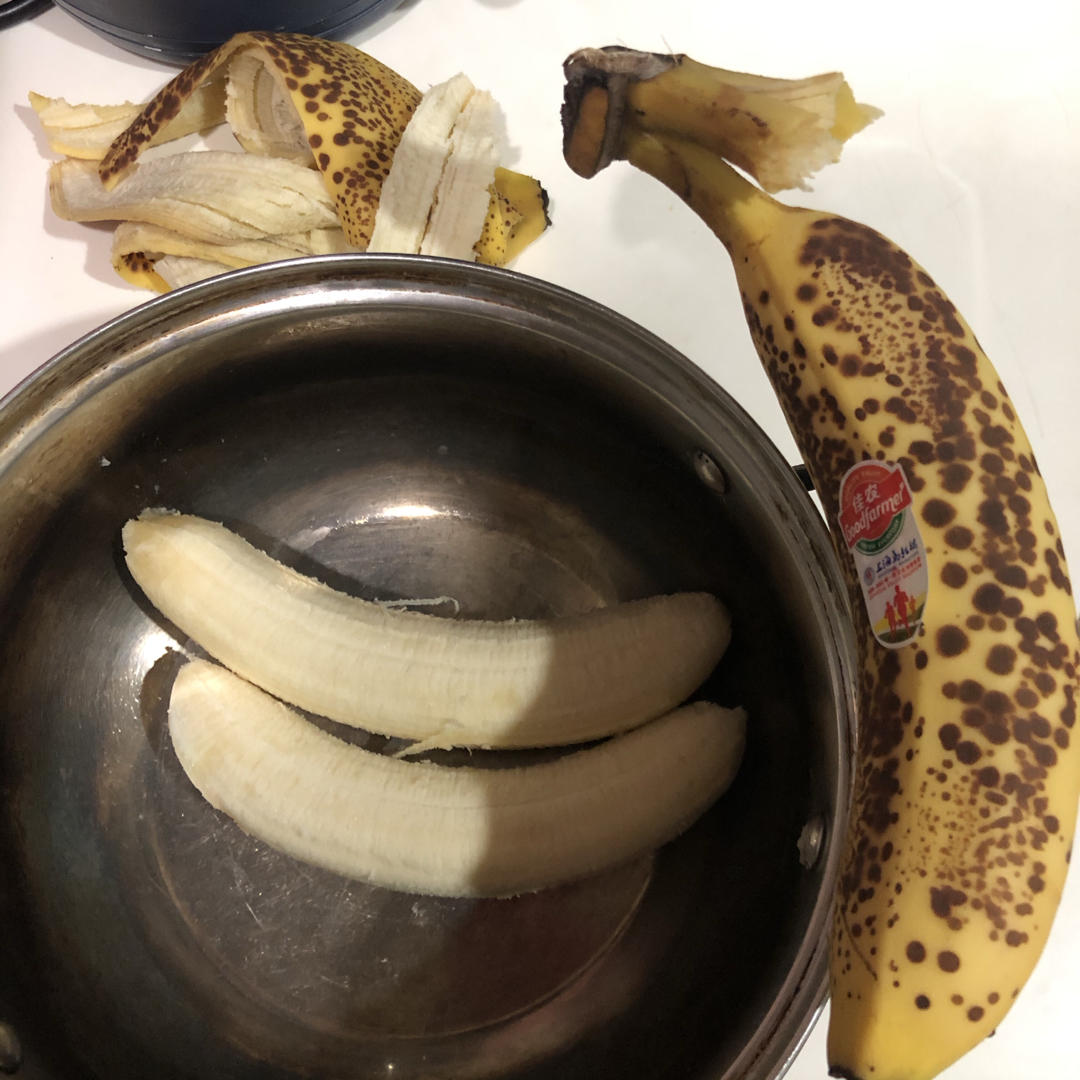 香蕉核桃蛋糕（低油少糖健康版）