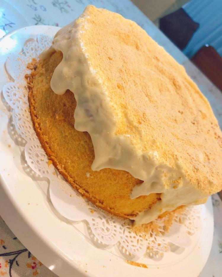 爱折腾的bo妈做的超好吃的豆乳爆浆蛋糕