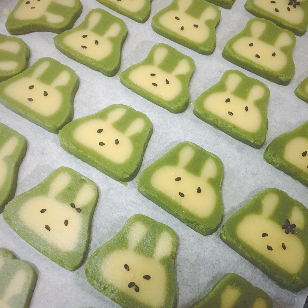 抹茶兔兔曲奇（比熊猫简单！超详细实物图+超良心手绘图）