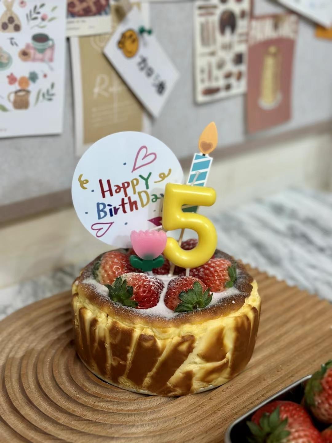 少女心🍓随便搅一搅都好吃的巴斯克蛋糕