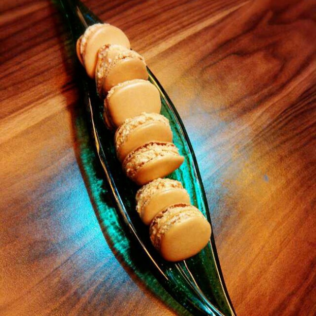 马卡龙(杏仁蛋白糖饼)