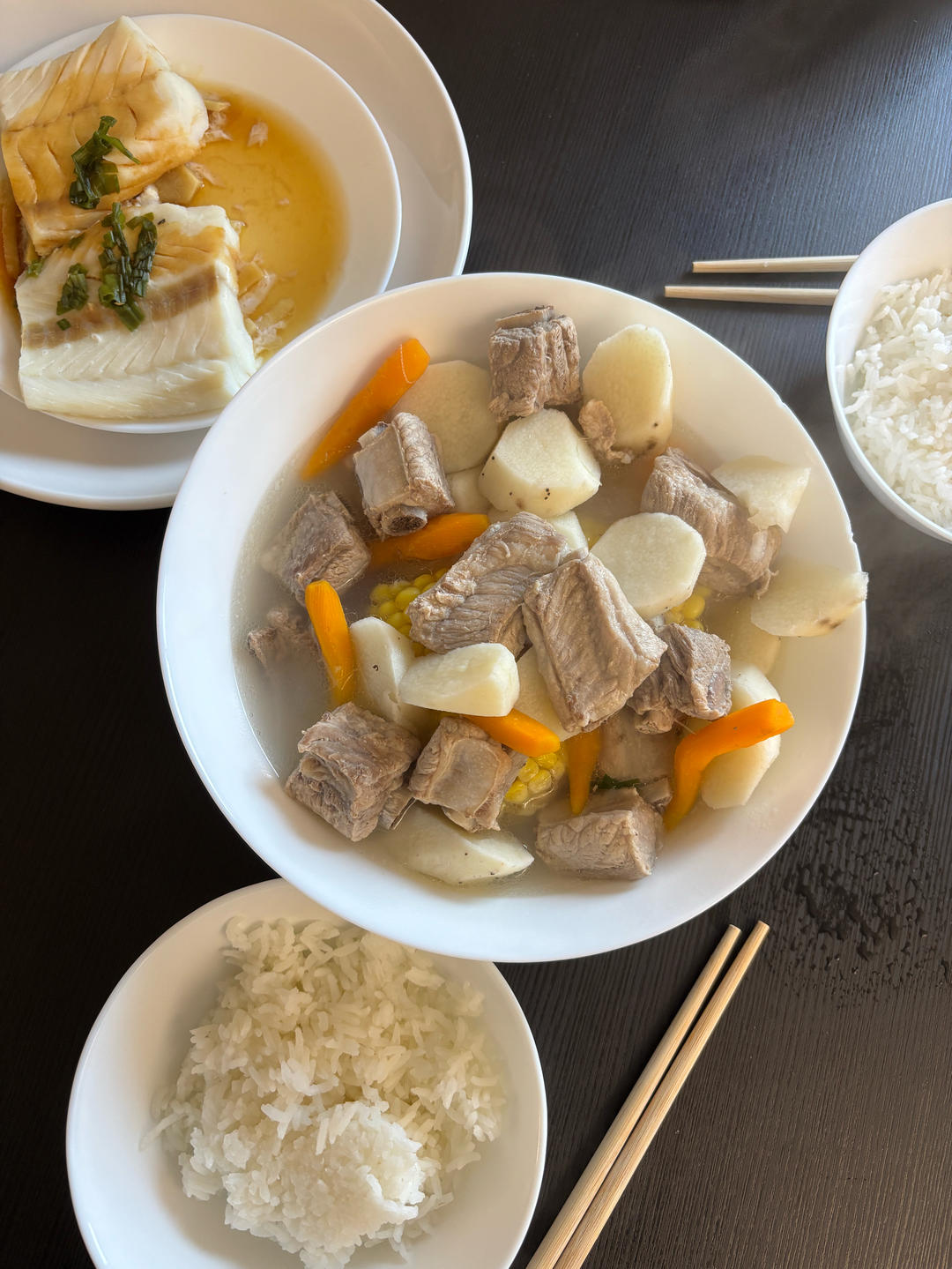 连吃三碗的玉米山药排骨汤