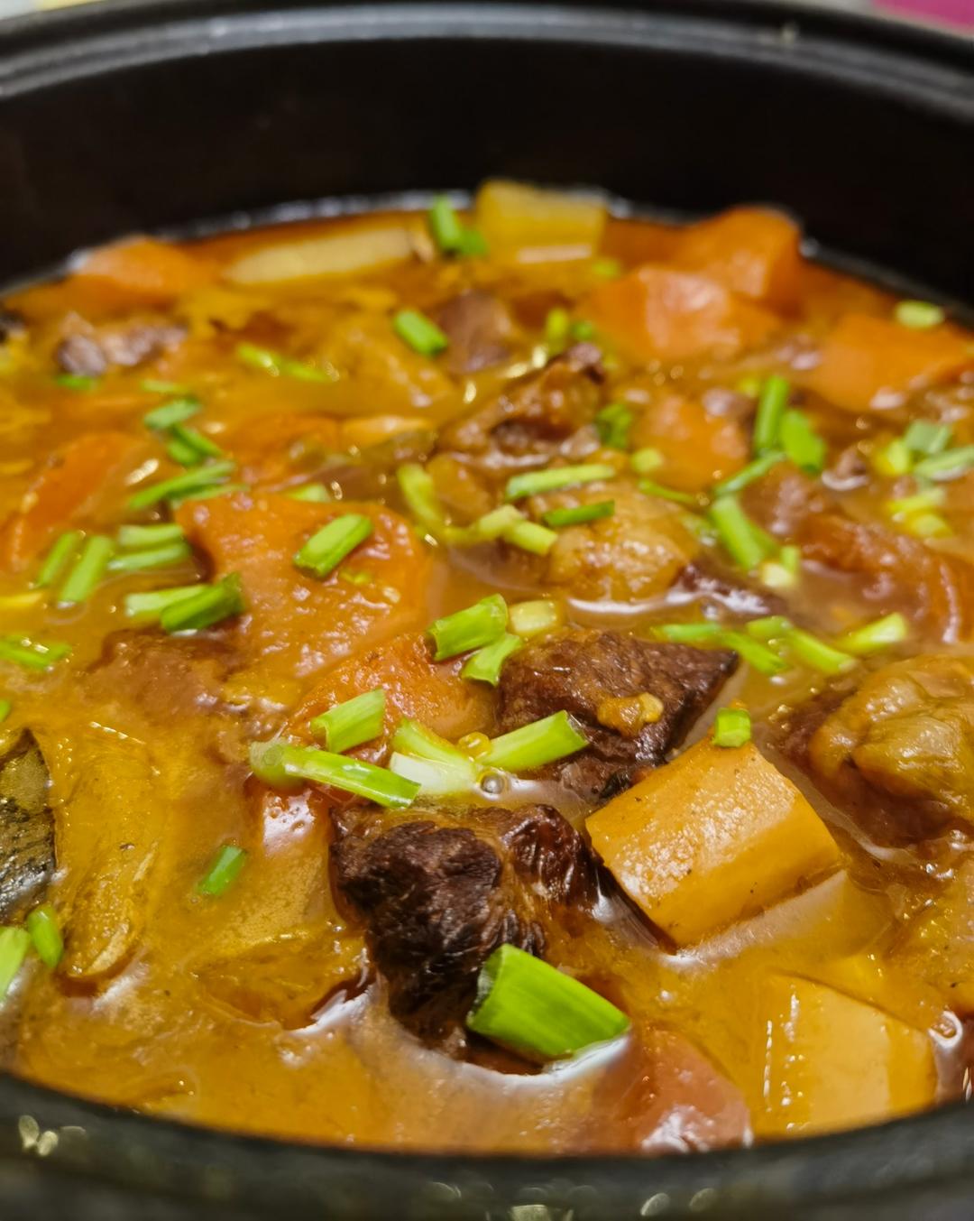 番茄土豆炖牛腩