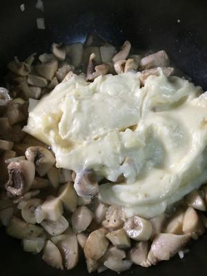 鸡肉蘑菇奶汁焗烤花椰菜-附白酱做法的做法 步骤13
