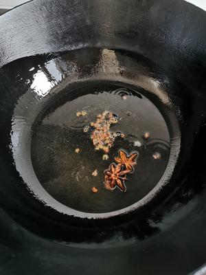 铁锅乱炖（鸡肉茄子豆角土豆南瓜）的做法 步骤1