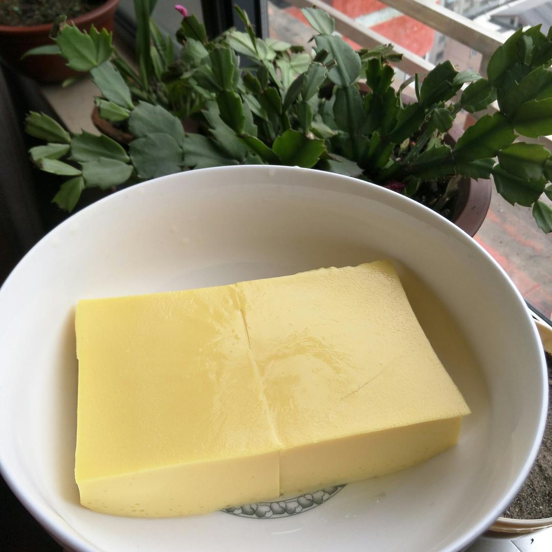 花花爱月亮做的自制鸡蛋豆腐