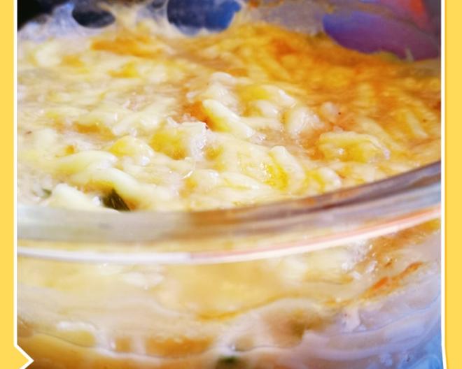 大孔奶酪焗海鲜面的做法