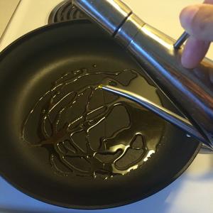 干焙洋芋丝的做法 步骤2