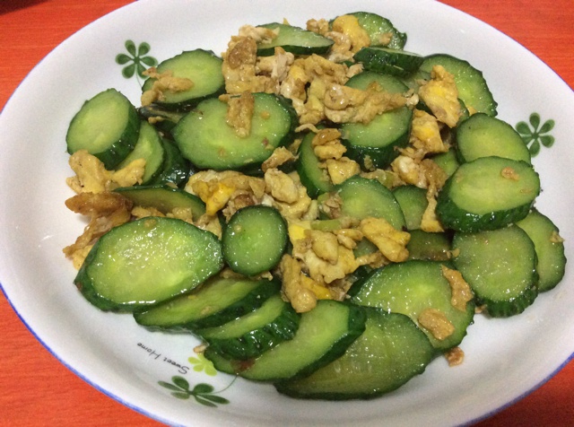 黄瓜炒鸡蛋