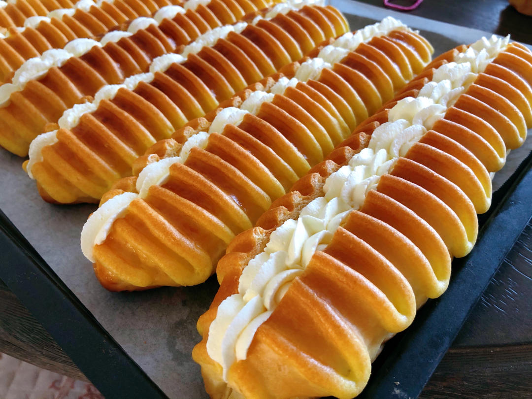 视频🐛经典｜毛毛虫面包｜美味松软｜奶味浓郁｜一口一个满足