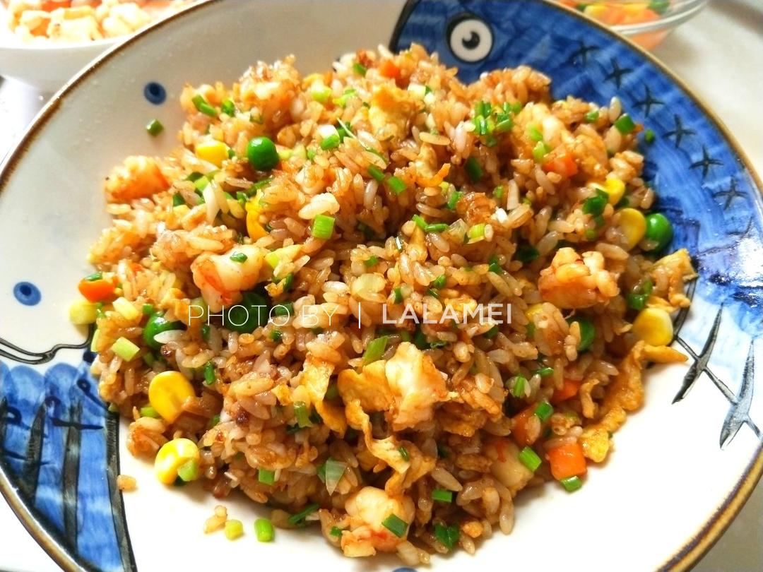 鲜虾炒饭