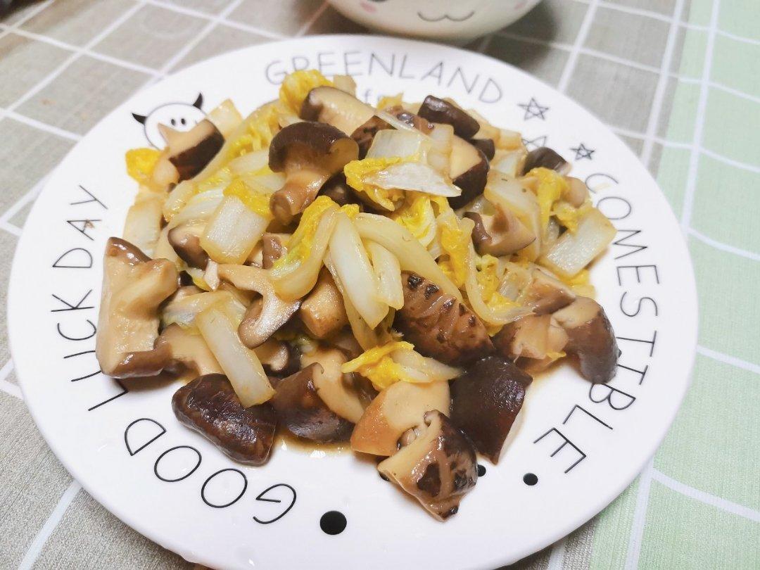 娃娃菜炒香菇