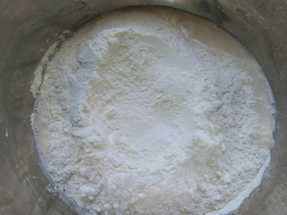 纯奶手撕吐司的做法 步骤1