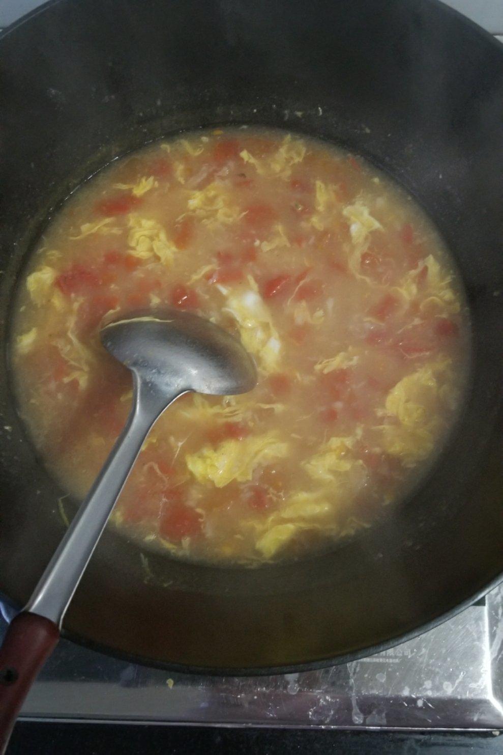 西红柿鸡蛋疙瘩汤