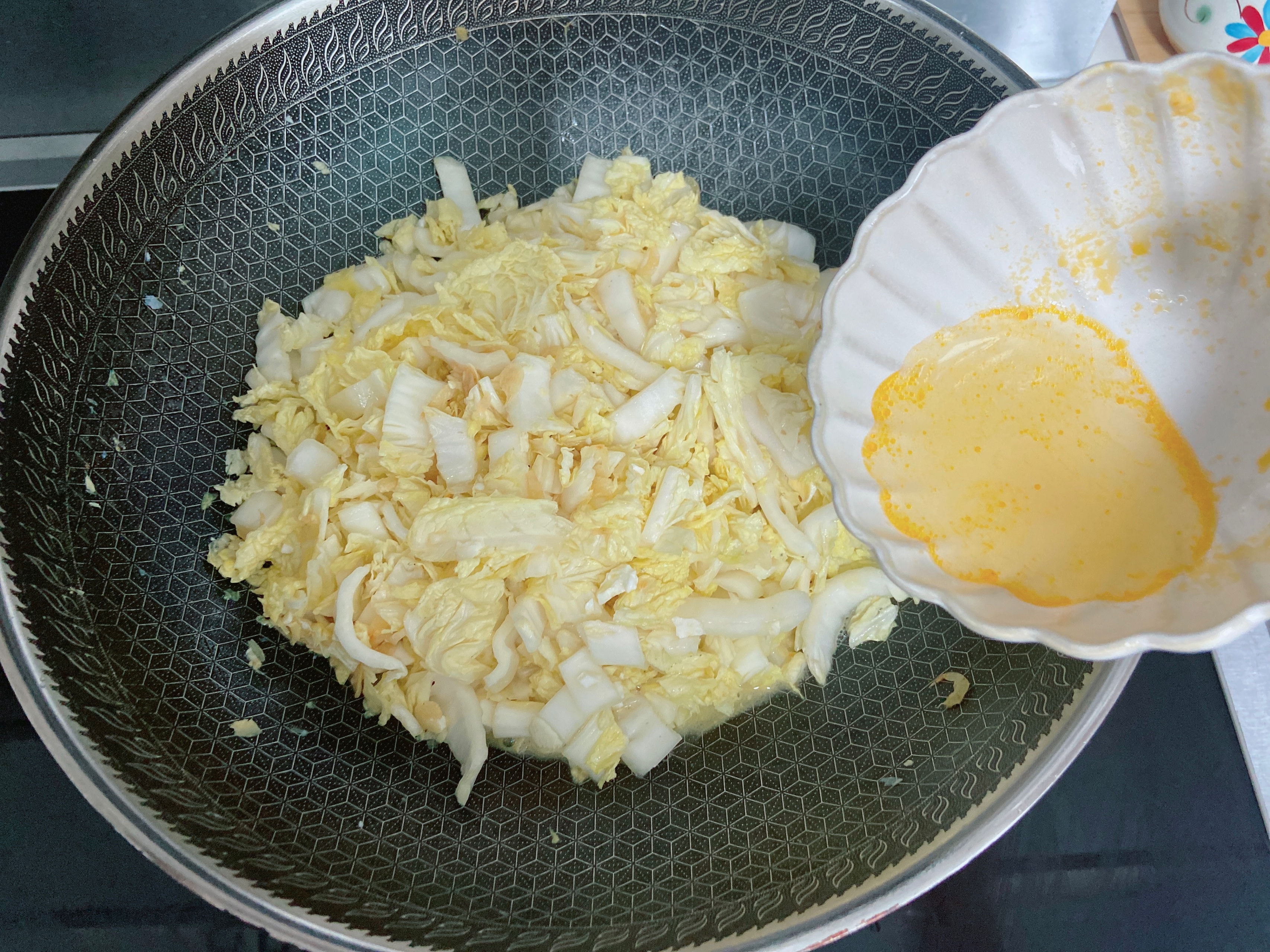咸蛋黄虾皮白菜【美味下饭】的做法 步骤9