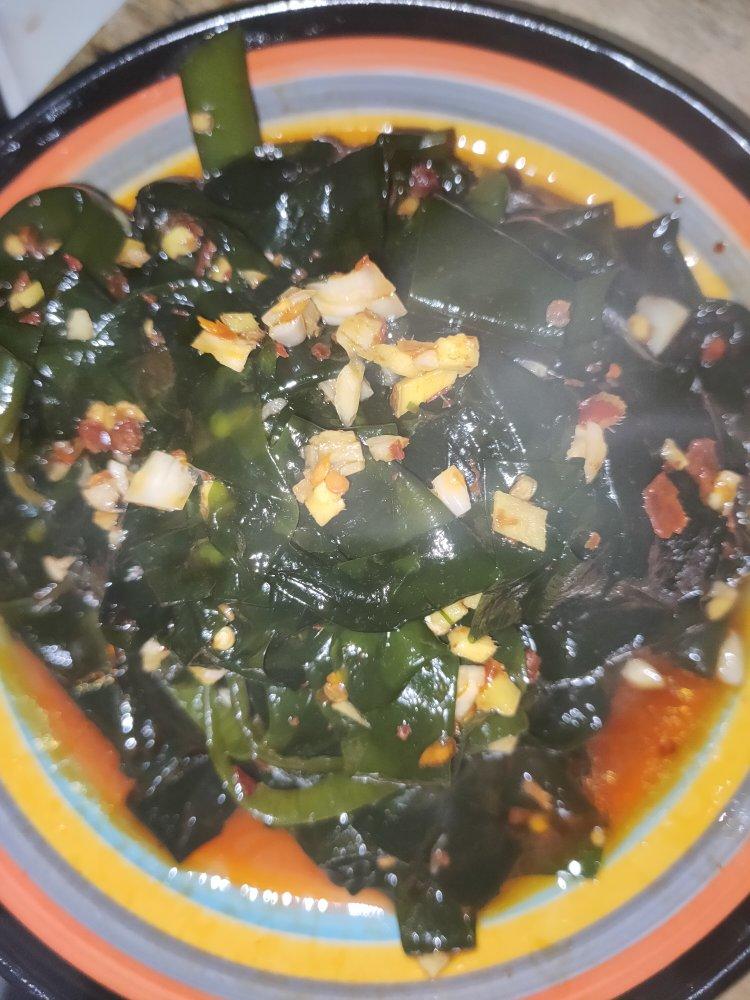 让人上瘾的凉拌裙带菜，连续吃了三天，不带腻的，比海带更好吃
