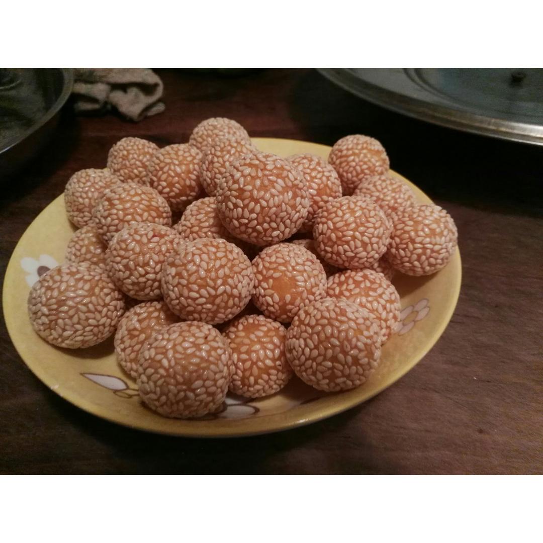 黄金球之一（南瓜芝麻球）