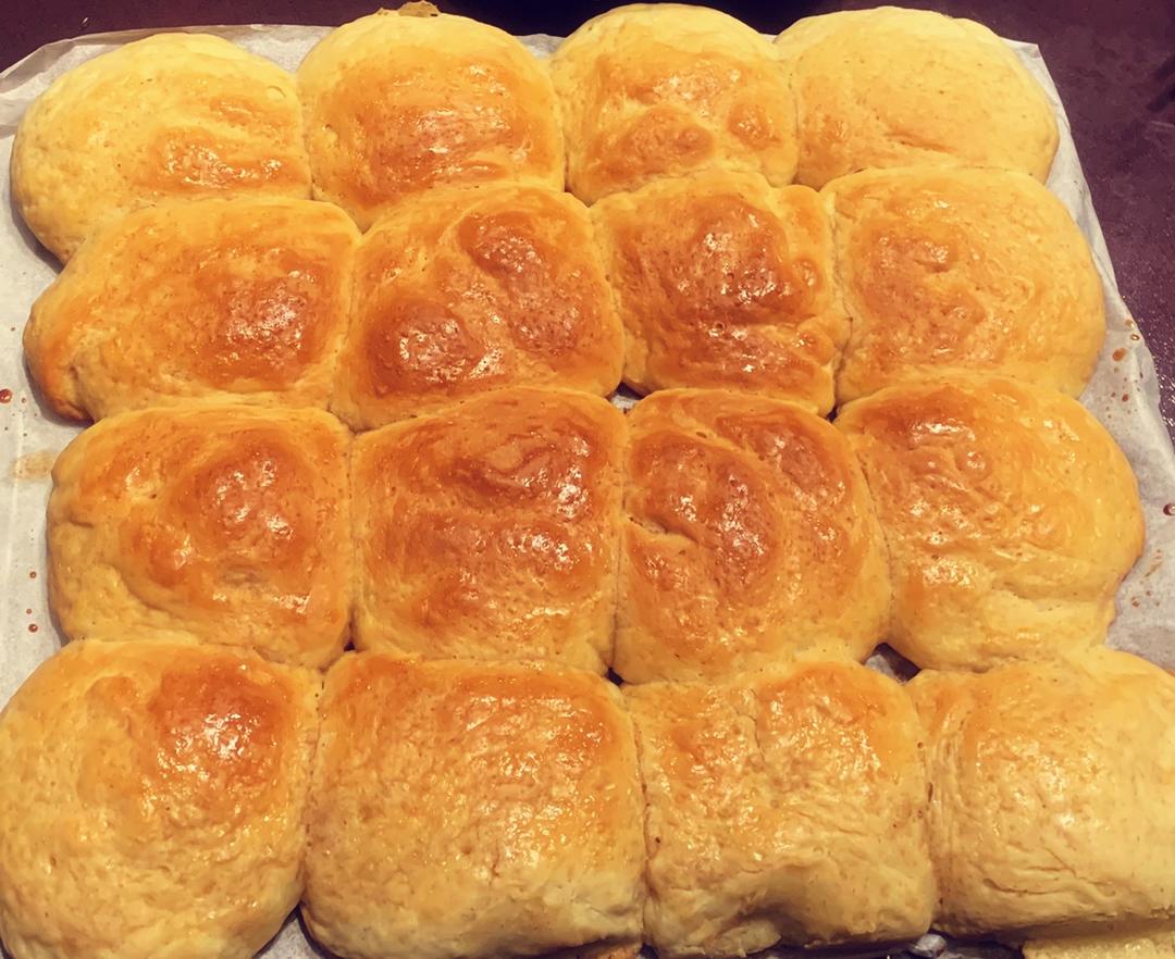 超好吃的香甜餐包