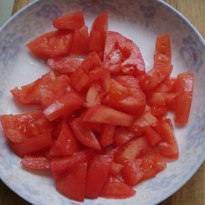 番茄猫耳朵汤的做法 步骤2