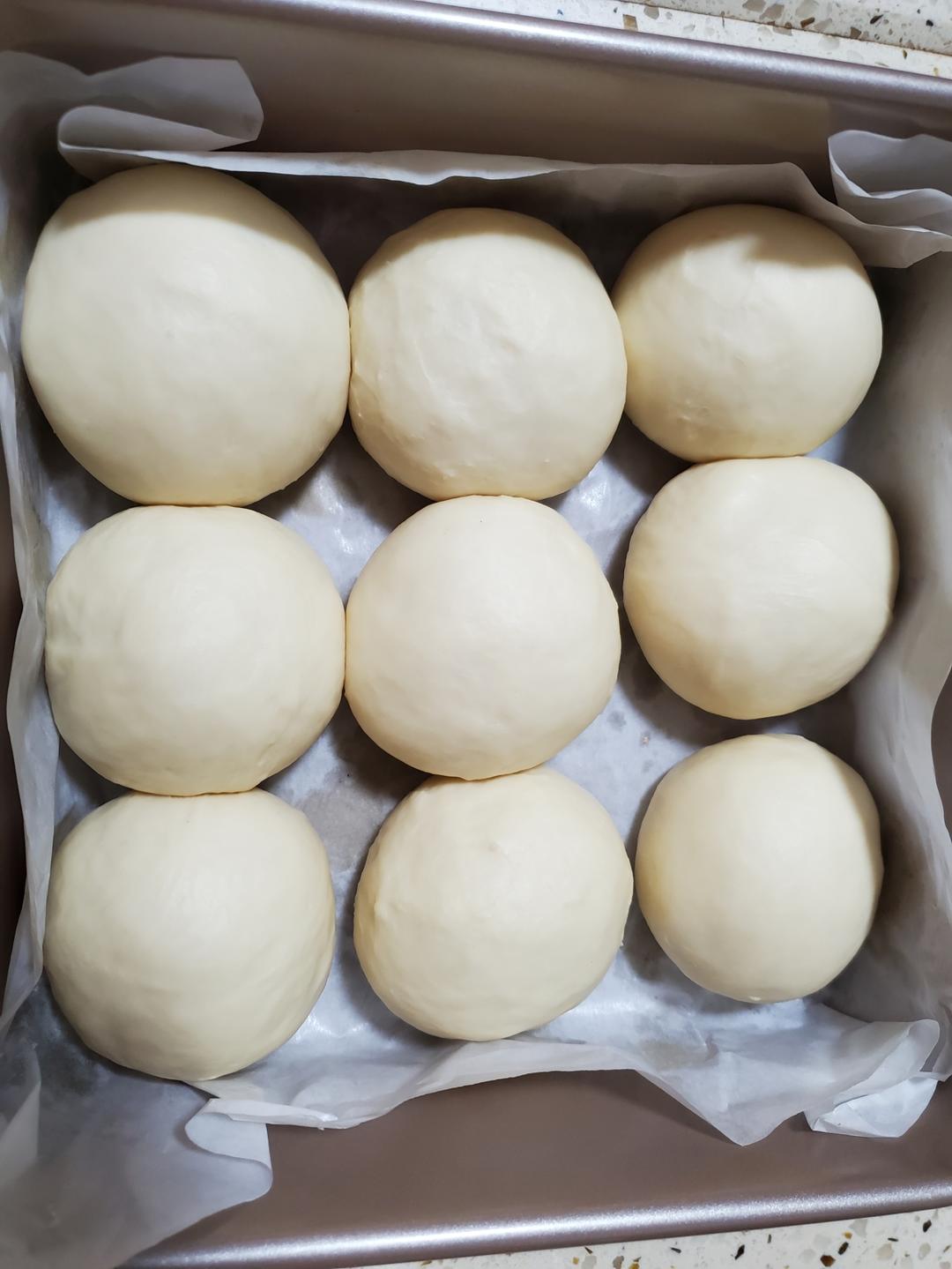 超软牛奶小餐包