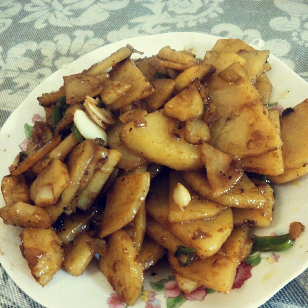 家常炒土豆片